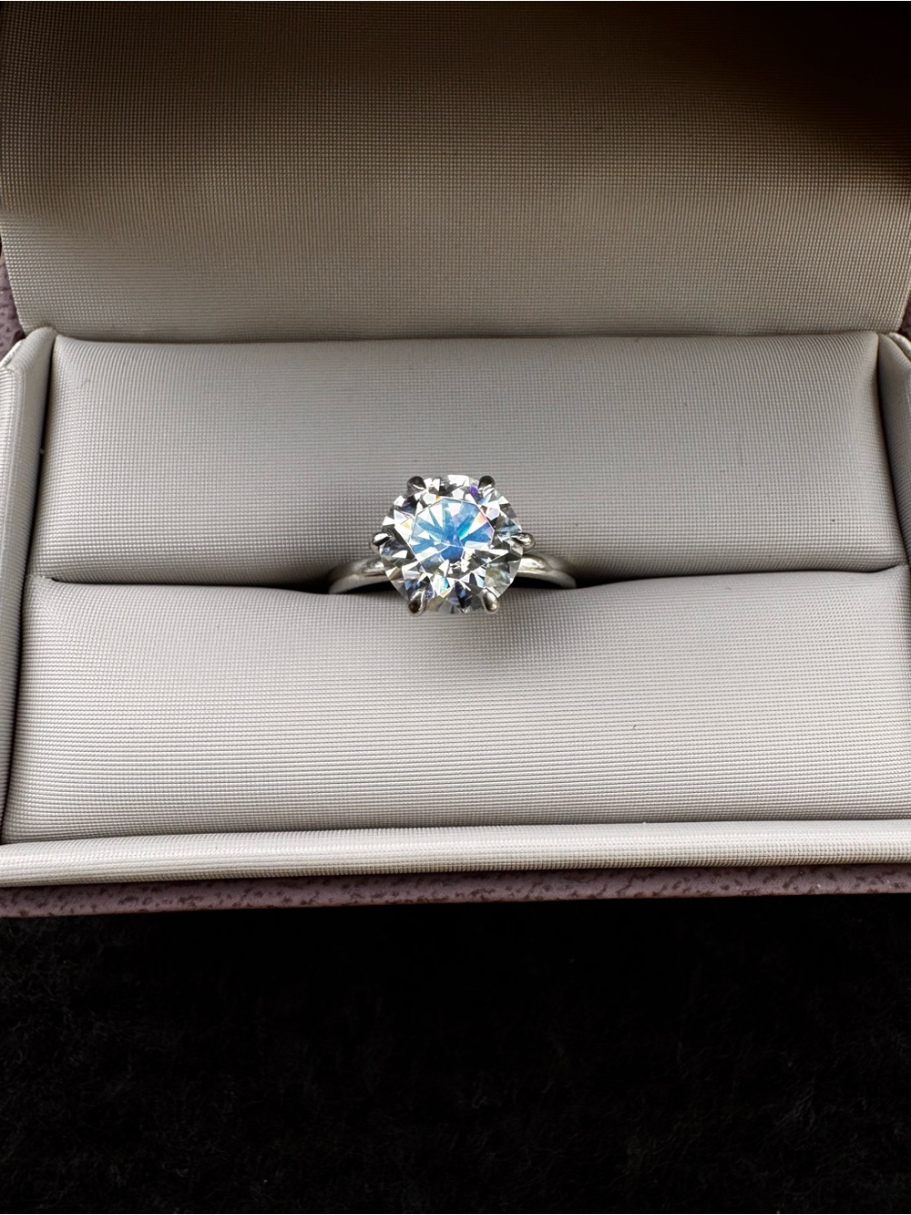 3ct round moissanite engagement/promise ring
